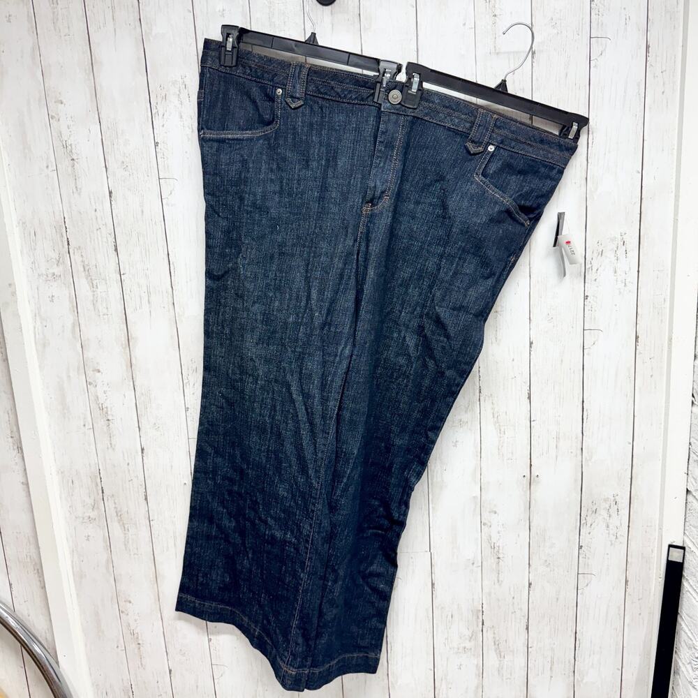 Lane Bryant Pants Women Size 8P Petite RF Trouser Straight Dark Denim Casual